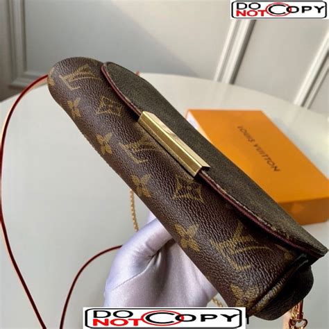 LOUIS VUITTON Favorite PM M40717 Pochette Monogram .